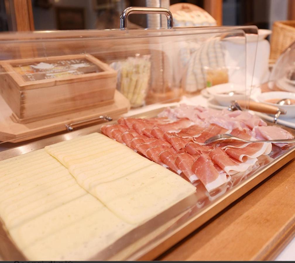Alojamento de Acomodação e Pequeno-almoço La *